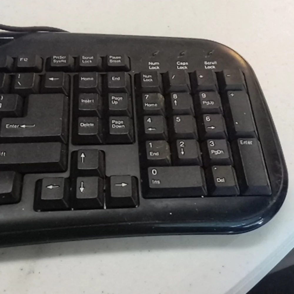 Keyboard for computer - Picture 4 of 5